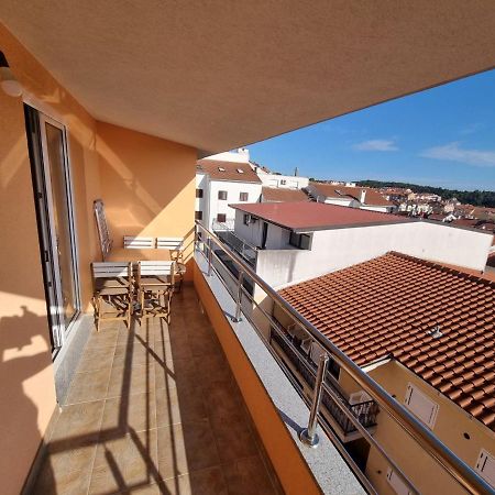 Apartment Furulund Makarska Kültér fotó