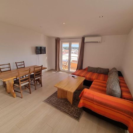 Apartment Furulund Makarska Kültér fotó