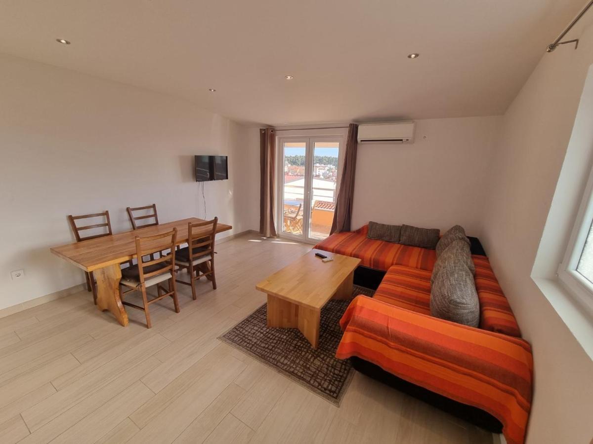 Apartment Furulund Makarska Kültér fotó